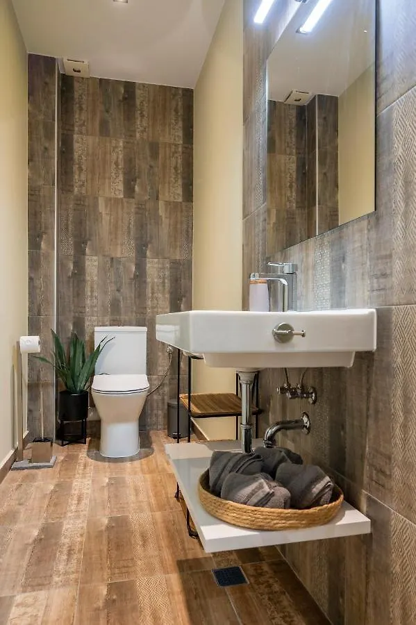 Three Lilies Apartments Filibe