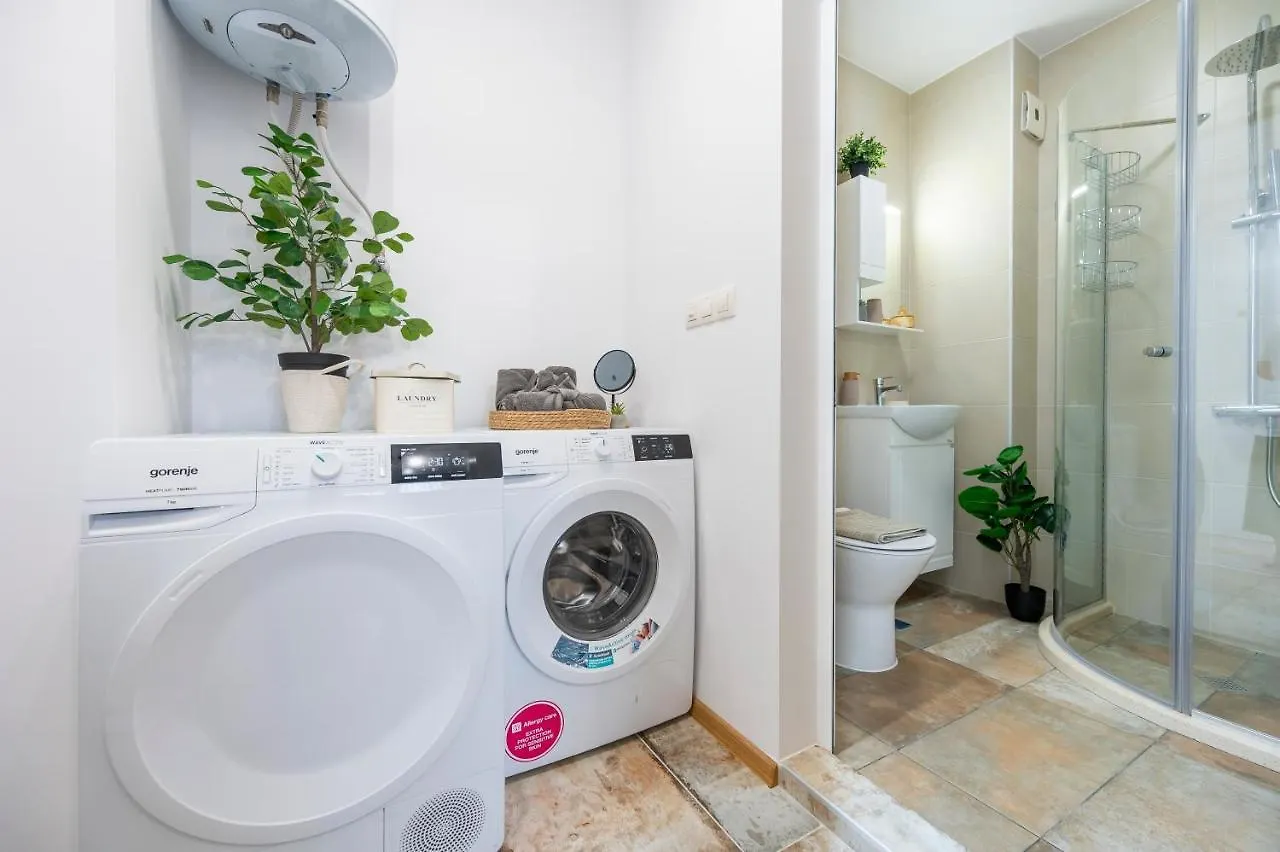 Three Lilies Apartments Filibe