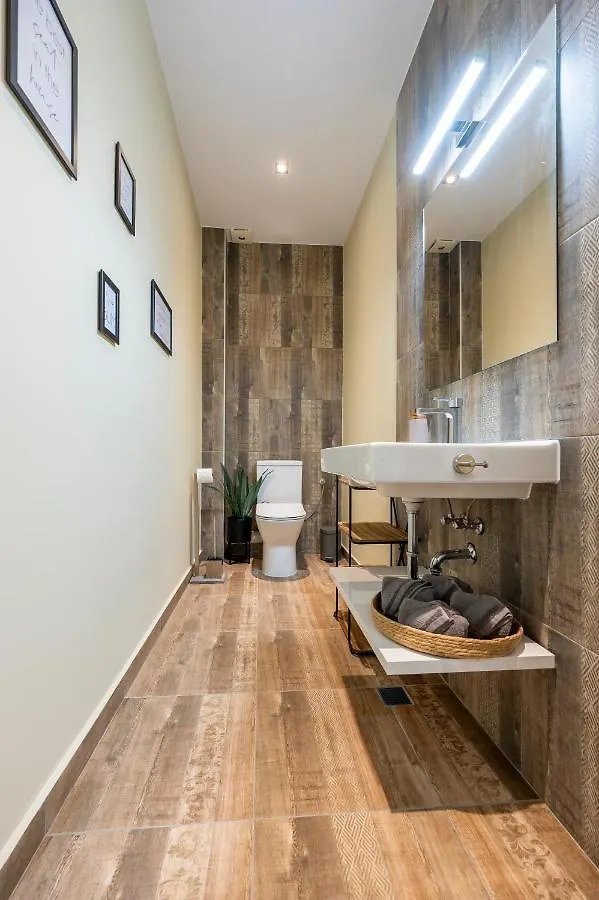 Three Lilies Apartments Filibe 0*,