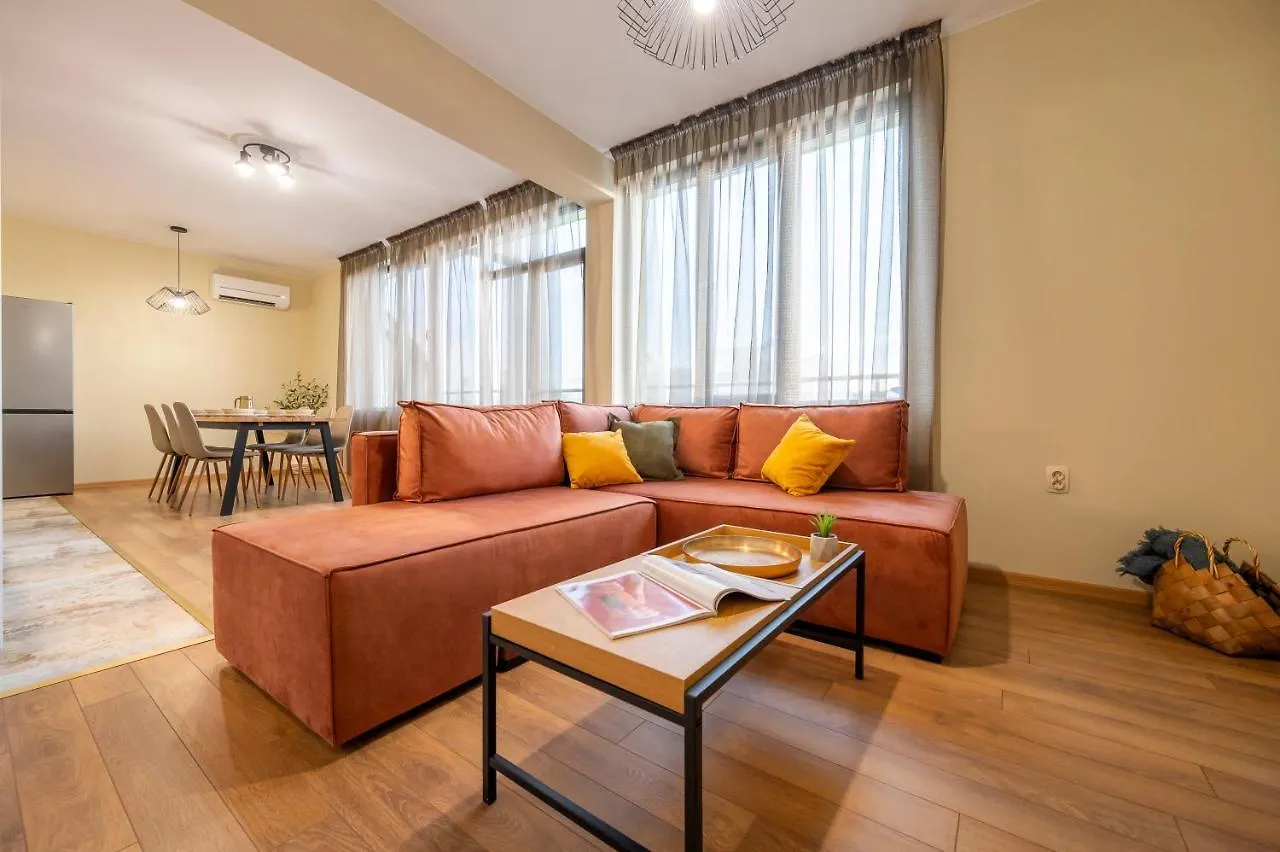 Three Lilies Apartments Plovdiv 0*,  Bulgaria